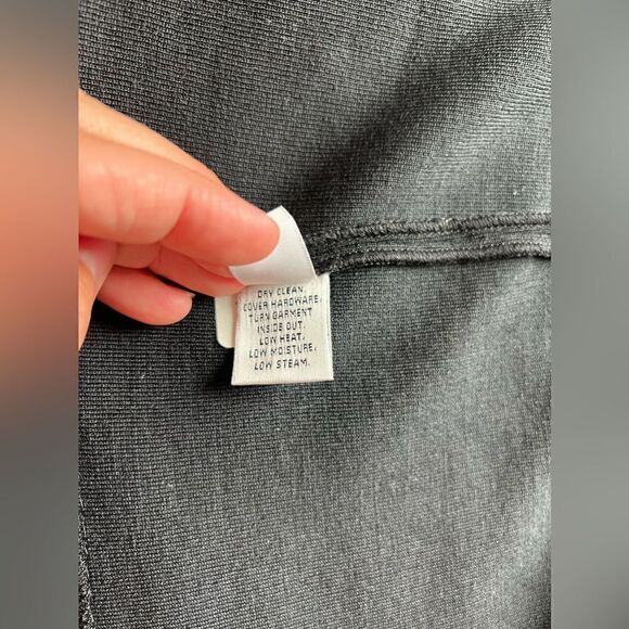 ST JOHN WOOL BLACK LONG JACKET COVER UP SIZE 12 - Picture 9 of 9